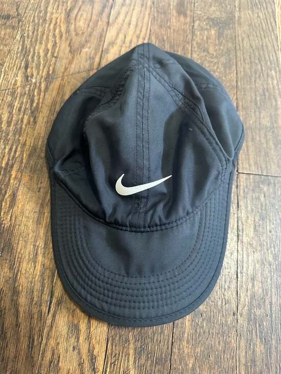 Nike Other - Nike Dri-FIT Featherlight Adjustable Running Cap